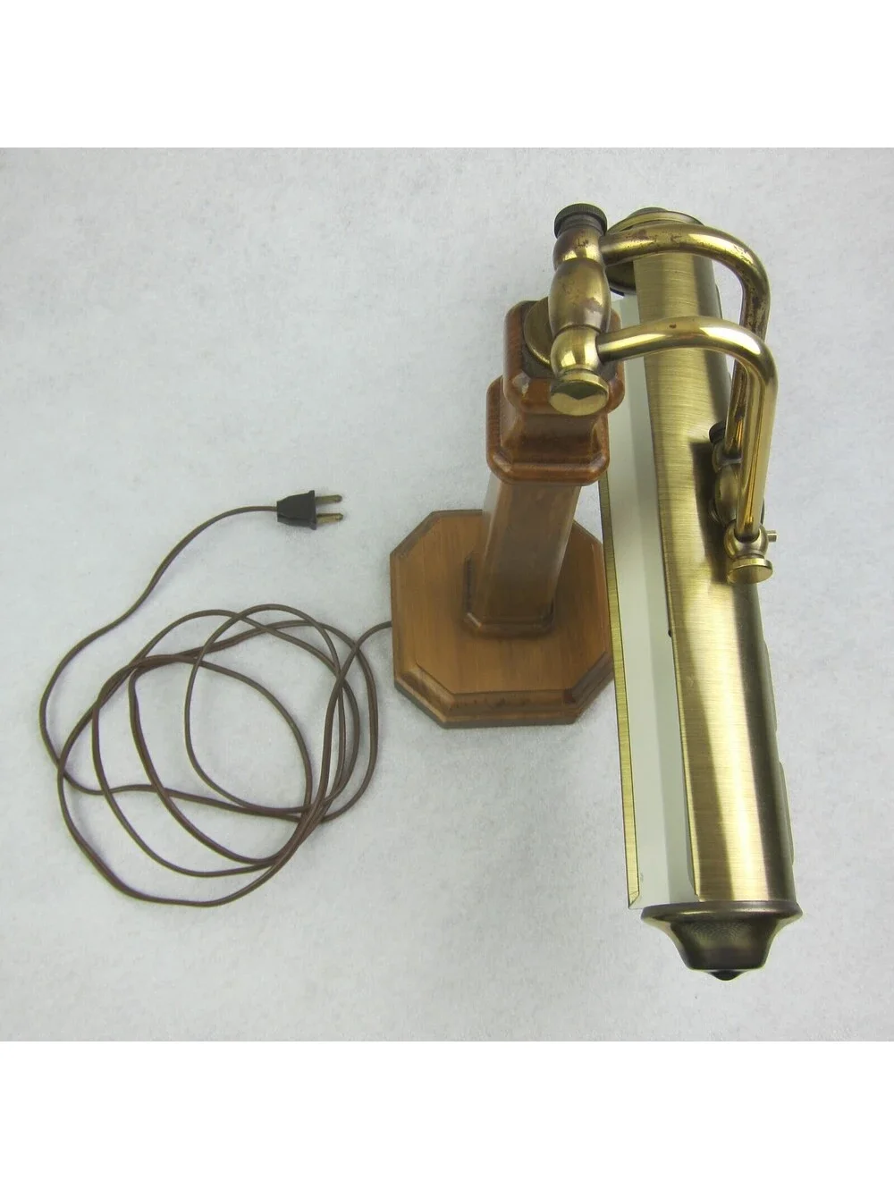 Vintage Bankers Piano Desk Lamp Brass & Wood Adjustable Arm Double Bulb WORKS